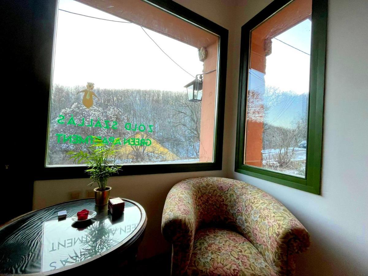 Doemoerkapu Rengeteg Vendeghaz Apartment *